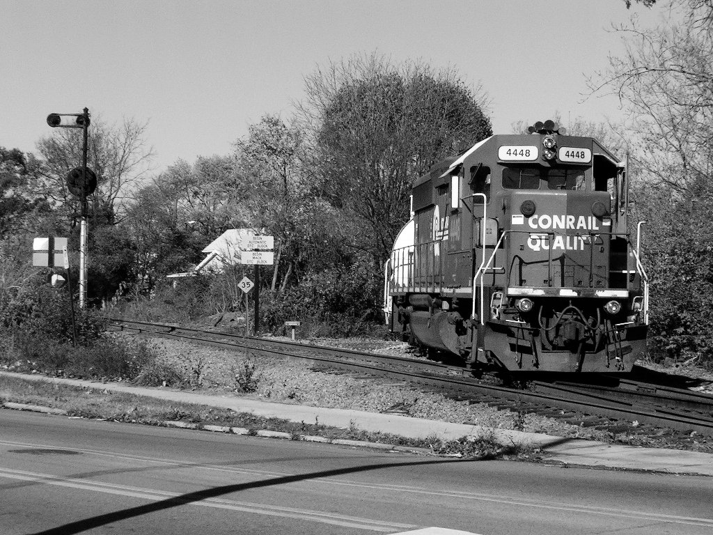 Y101 waiting at Belt Jct.